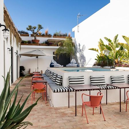 Casa Rosa Villa With Pool In Olhao Centre Exterior photo