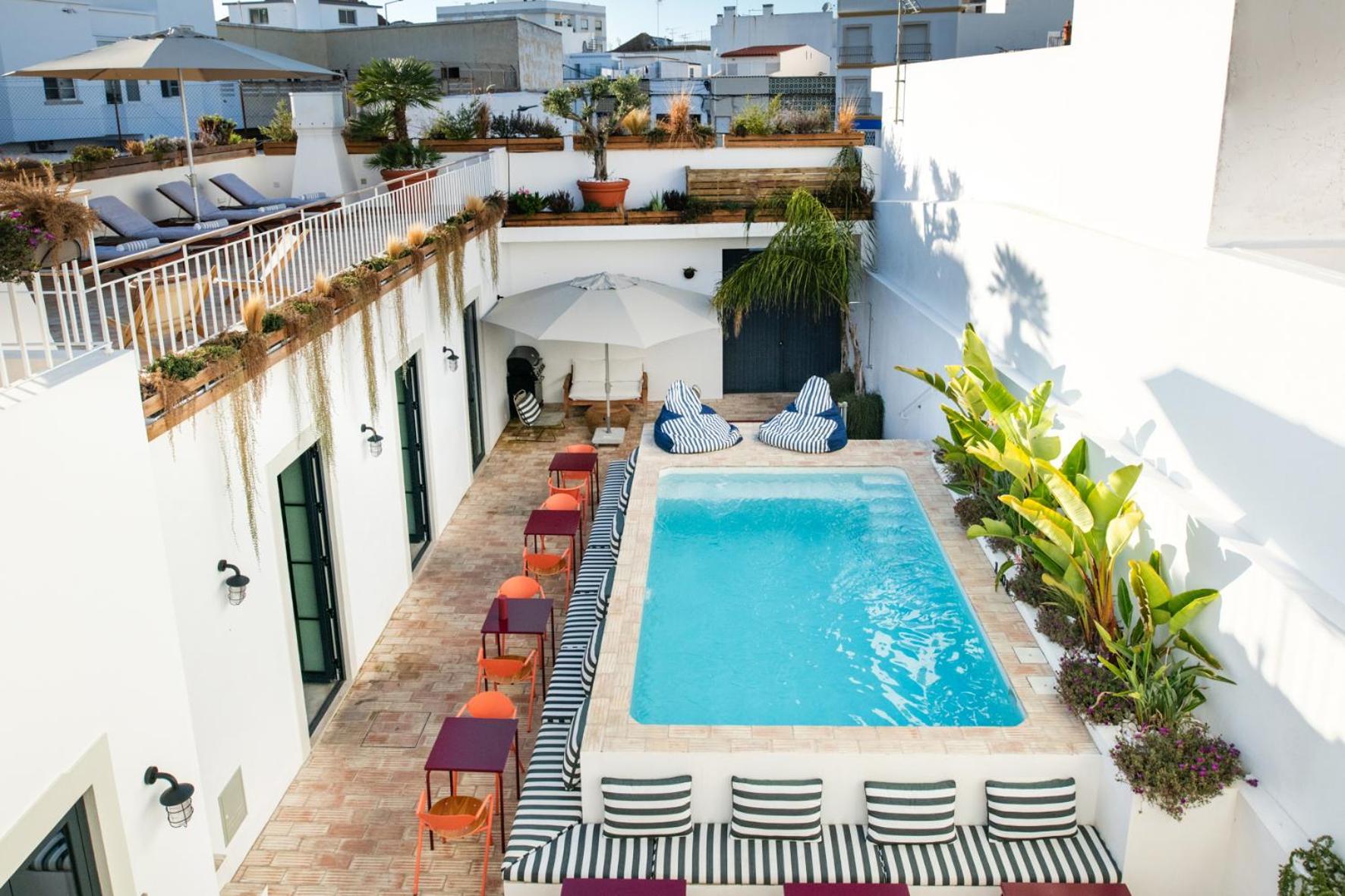 Casa Rosa Villa With Pool In Olhao Centre Exterior photo
